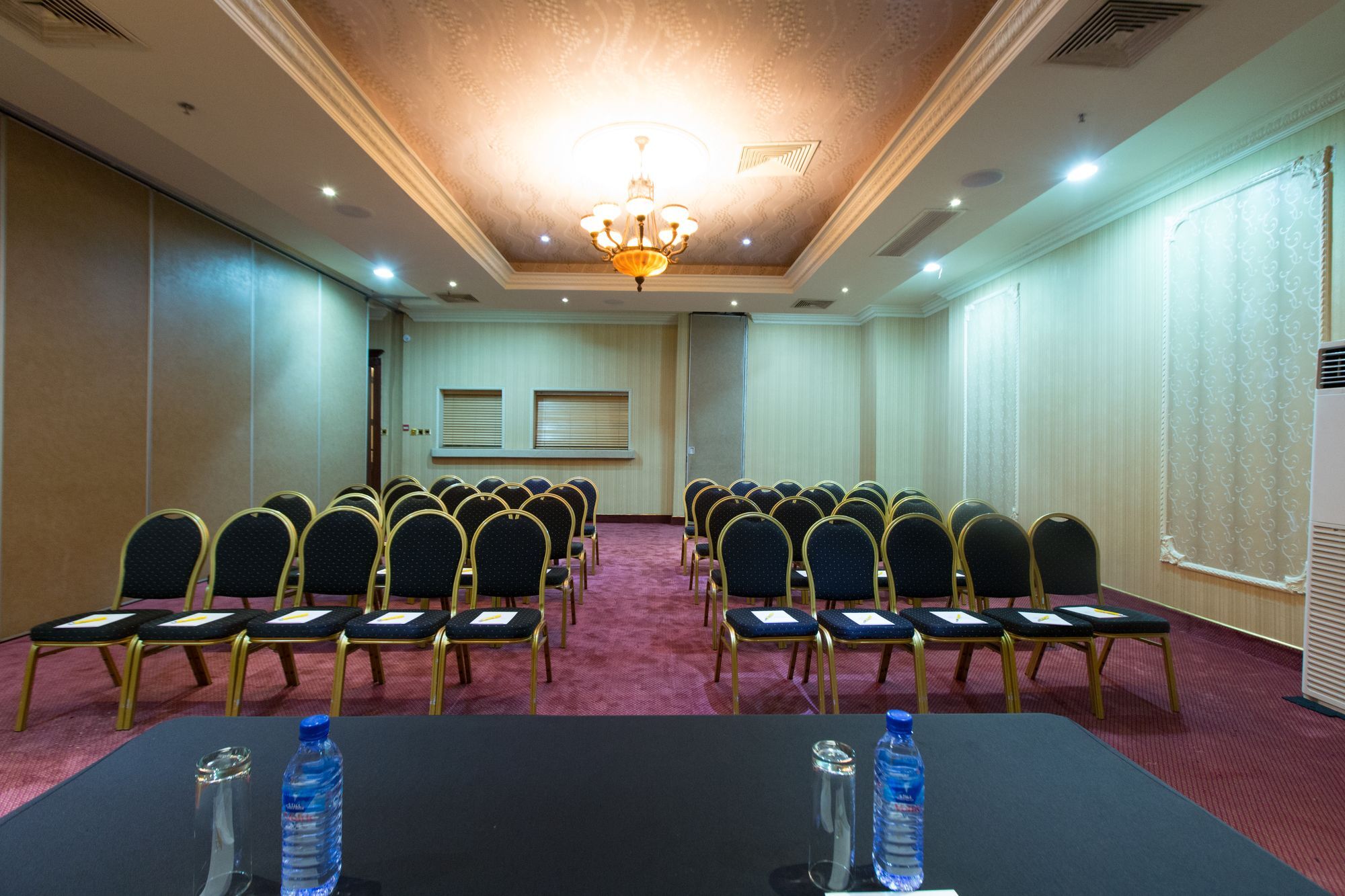 Victoria Crown Plaza
